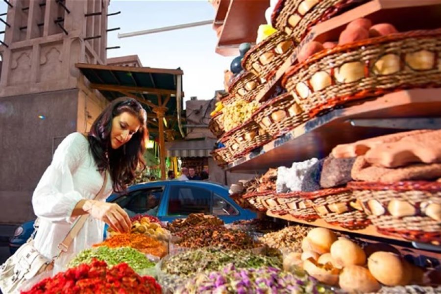 From Dubai: Abu Dhabi Full-Day Tour with Lunch